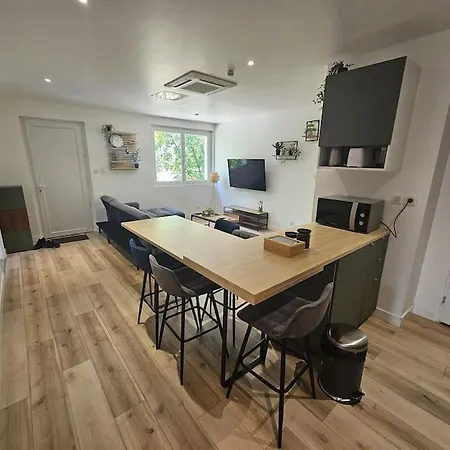 Le 14B Apartamento Saint-Priest  Exterior foto